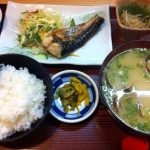 福岡市博多区博多駅前、「魚八」で激ウマ貝汁定食！